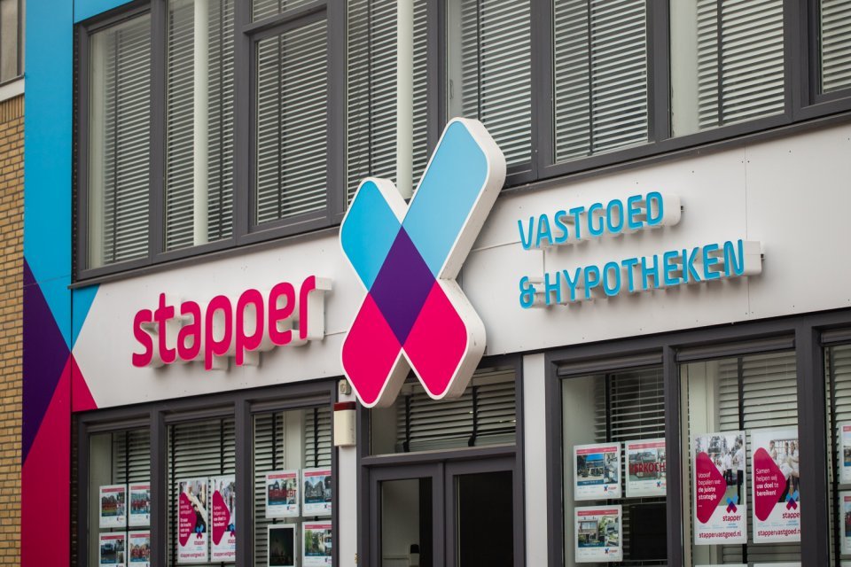 Doosletters stapper vastgoed